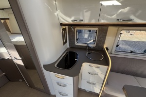 6b85a-20250912-072038449-ios.jpg