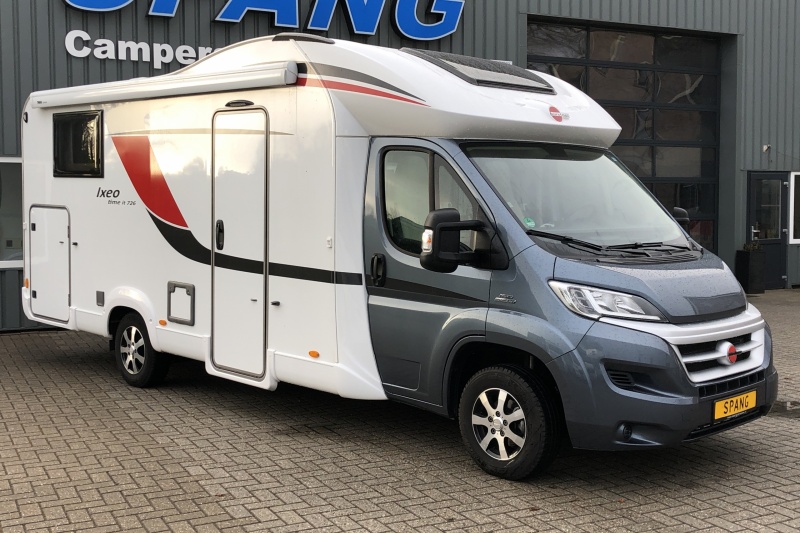 Burstner Ixeo IT 726