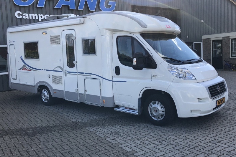 Adria Coral S 680 ST