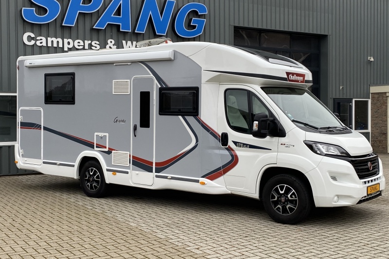 Challanger Graphite 378 XLB